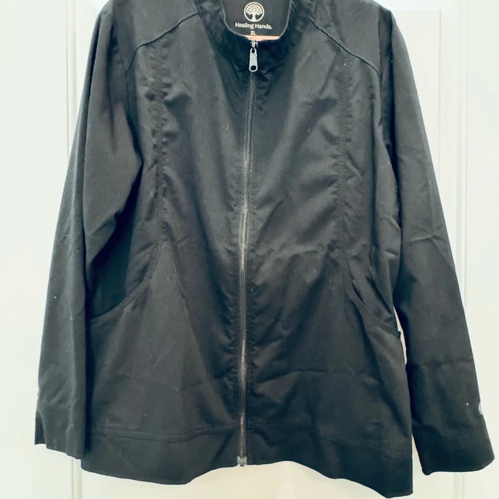 healing hands Black half zip scrub top, pants, & jacket set - Picture 2 of 2